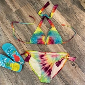 Two Piece  Tie Died Look Bathing Suit 👙✌🏼🤩
